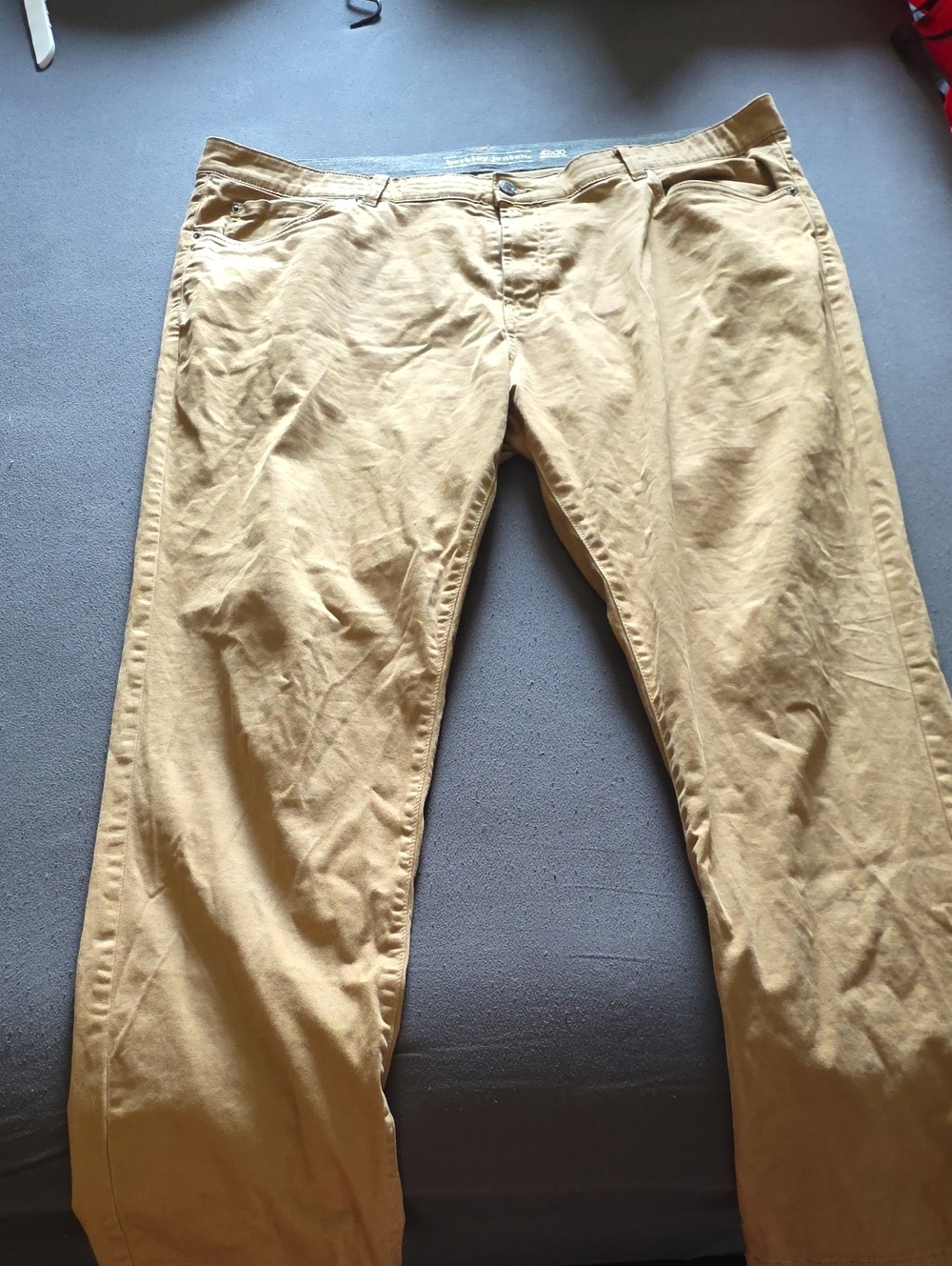 Men's Slim Straight Chino Pants in Tan